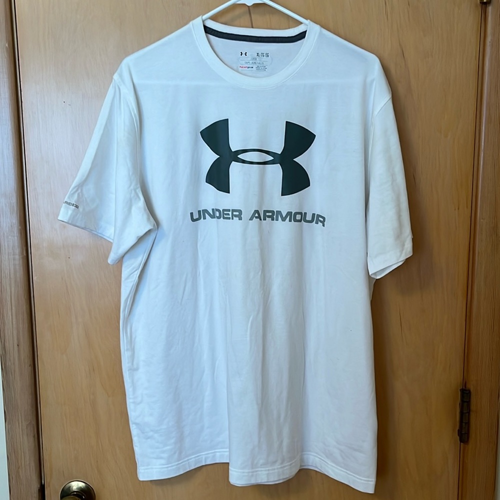 Under Armour T-Shirt